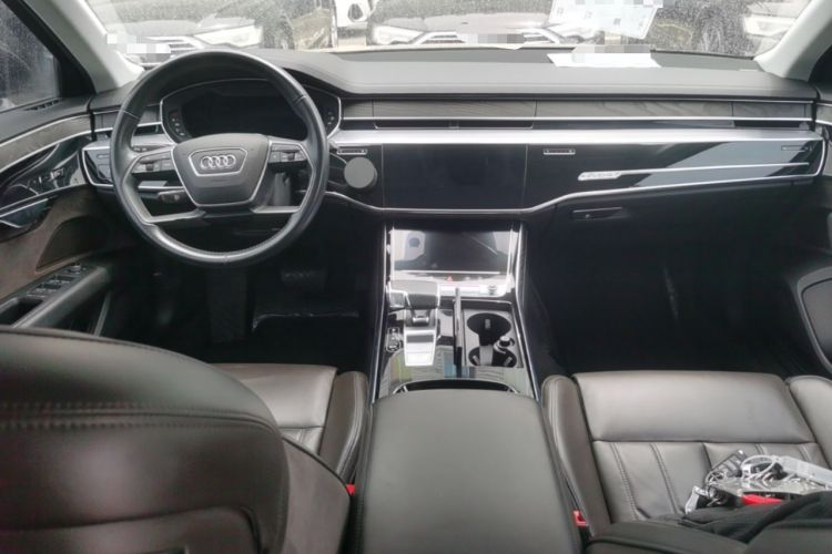 Used Audi A8 2019 Facelifted Plus A8L 50 TFSI quattro Comfort Version Center Console