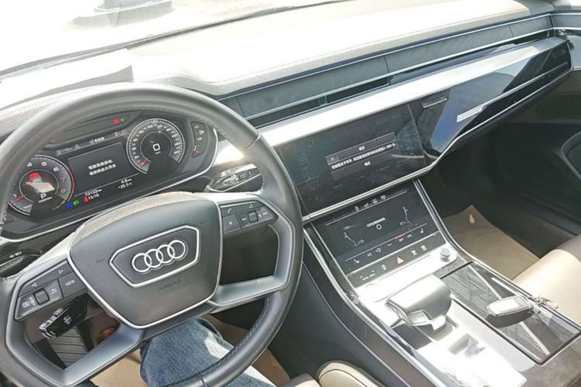 Used Audi A8 2019 A8L 50 TFSI quattro Comfort Model Center Console