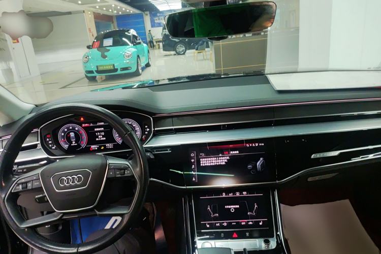 Used Audi A8 2019 Plus A8L 50 TFSI quattro Comfort Model Center Console