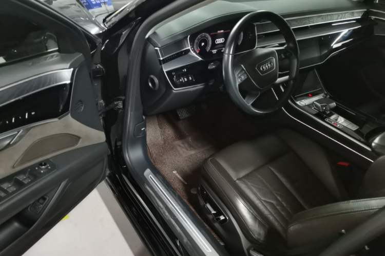 Used Audi A8 2019 Facelifted Plus A8L 50 TFSI quattro Comfort Version Driver Seat