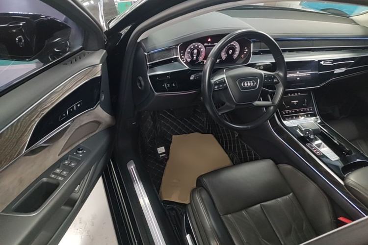 Used Audi A8 2019 Facelifted Plus A8L 50 TFSI quattro Comfort Version Driver Seat