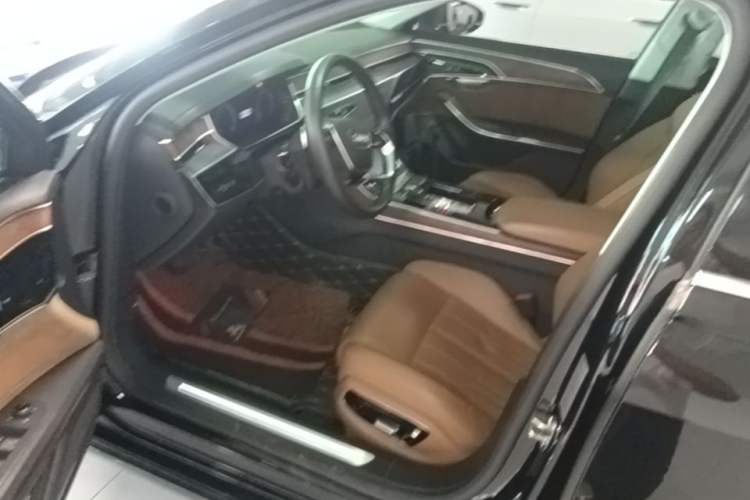 Used Audi A8 2019 A8L 55 TFSI quattro Luxury Model Driver Seat