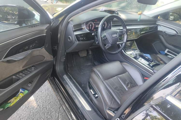 Used Audi A8 2019 Facelifted Plus A8L 50 TFSI quattro Comfort Version Driver Seat