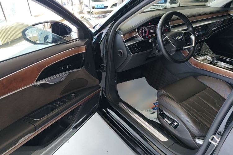 Used Audi A8 2019 Facelifted Plus A8L 50 TFSI quattro Luxury Edition Driver Seat