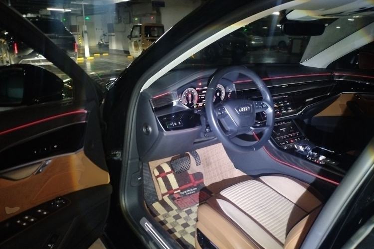 Used Audi A8 2019 Facelifted Plus A8L 50 TFSI quattro Comfort Version Driver Seat