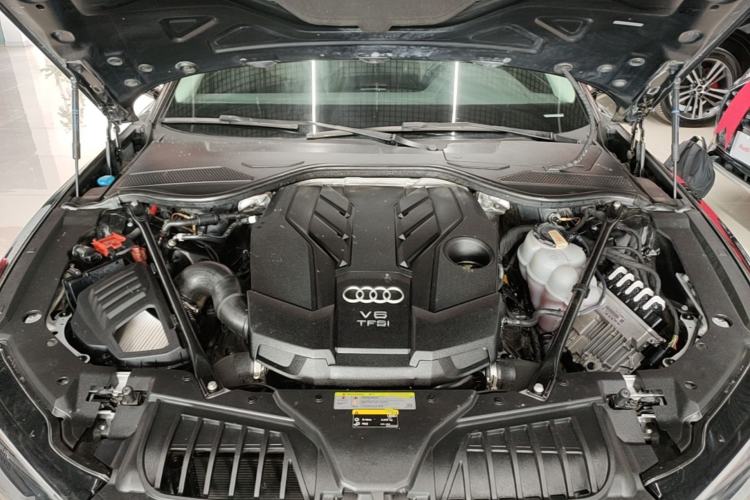 Used Audi A8 2019 Facelifted Plus A8L 50 TFSI quattro Comfort Version Engine Bay