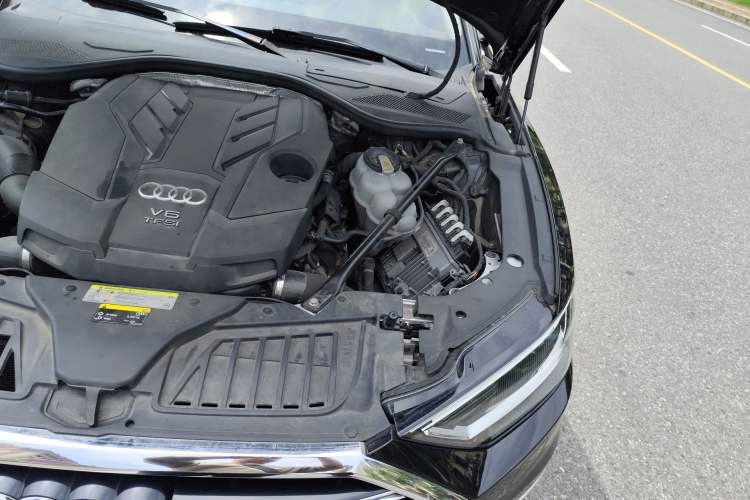 Used Audi A8 2019 Facelifted Plus A8L 50 TFSI quattro Comfort Version Engine Bay Left