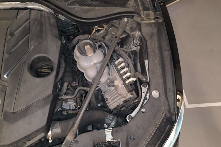 Used Audi A8 2019 Facelifted Plus A8L 50 TFSI quattro Comfort Version Engine Bay Left