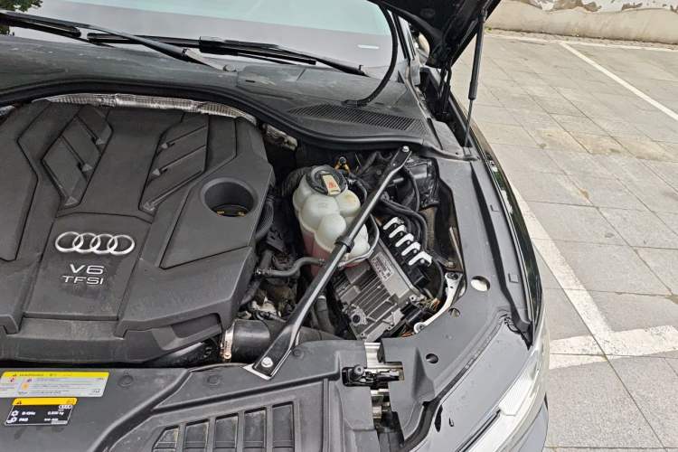 Used Audi A8 2019 Plus A8L 55 TFSI quattro Luxury Model Engine Bay Left
