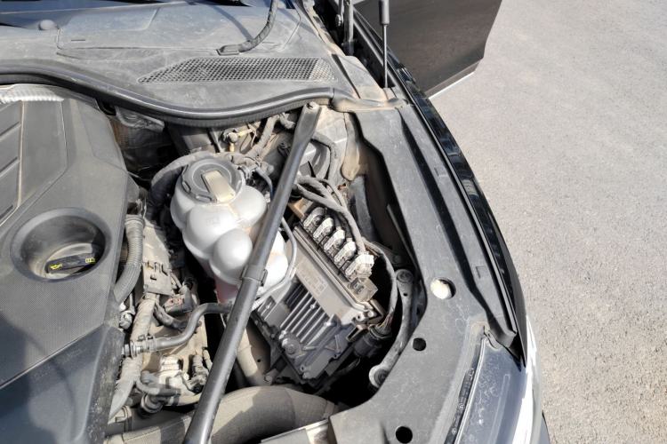 Used Audi A8 2019 Plus A8L 55 TFSI quattro Luxury Model Engine Bay Left