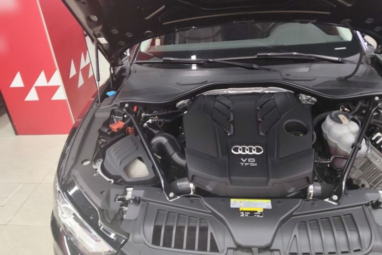 Used Audi A8 2019 Plus A8L 50 TFSI quattro Luxury Model Engine Bay Right
