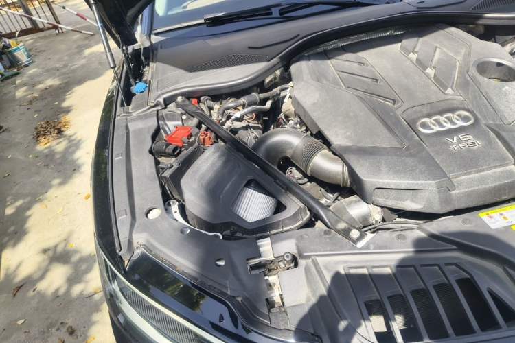 Used Audi A8 2019 Facelifted Plus A8L 50 TFSI quattro Comfort Version Engine Bay Right