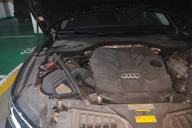 Used Audi A8 2019 Plus A8L 50 TFSI quattro Comfort Model Engine Bay Right