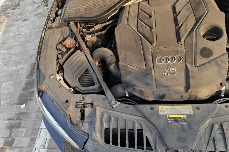 Used Audi A8 2019 Plus A8L 50 TFSI quattro Comfort Model Engine Bay Right