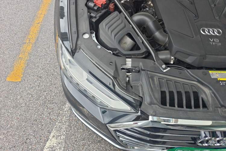 Used Audi A8 2019 Plus A8L 55 TFSI quattro Luxury Model Engine Bay Right