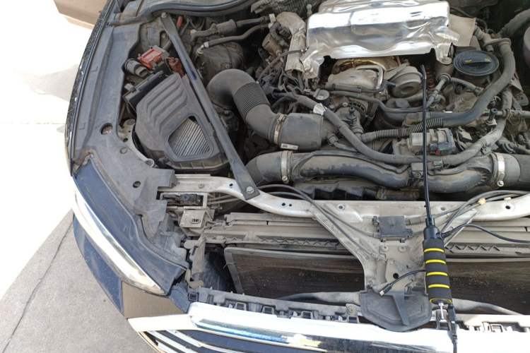 Used Audi A8 2019 Plus A8L 50 TFSI quattro Comfort Model Engine Bay Right