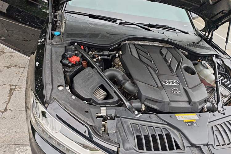Used Audi A8 2019 Plus A8L 55 TFSI quattro Luxury Model Engine Bay Right