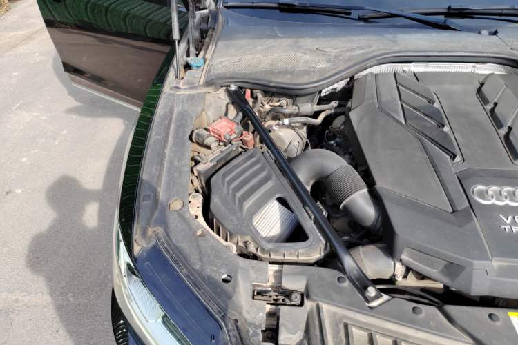 Used Audi A8 2019 Plus A8L 55 TFSI quattro Luxury Model Engine Bay Right