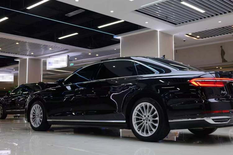 Used Audi A8 2019 Plus A8L 50 TFSI quattro Comfort Model Exterior 12