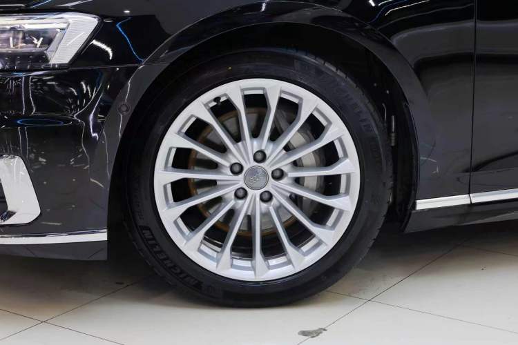 Used Audi A8 2019 Plus A8L 50 TFSI quattro Comfort Model Exterior 13