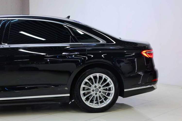 Used Audi A8 2019 Plus A8L 50 TFSI quattro Comfort Model Exterior 2