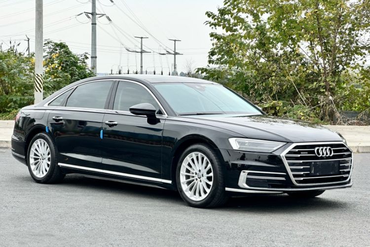 Used Audi A8 2019 Facelifted Plus A8L 50 TFSI quattro Comfort Version Exterior 2