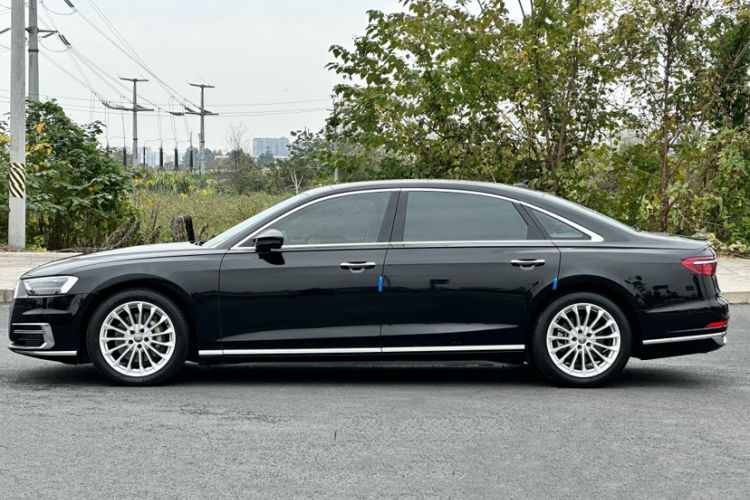 Used Audi A8 2019 Facelifted Plus A8L 50 TFSI quattro Comfort Version Exterior 3