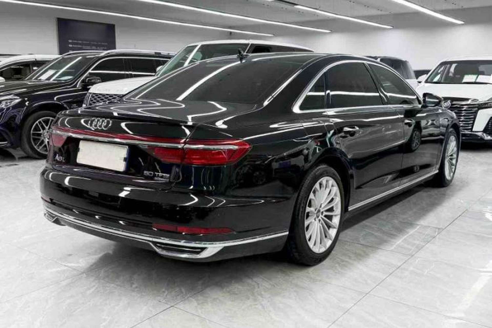Used Audi A8 2019 A8L 50 TFSI quattro Comfort Model Exterior 3
