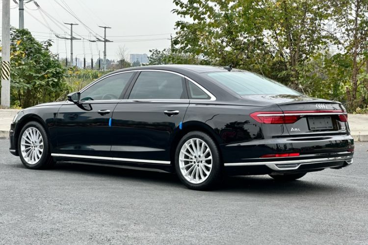 Used Audi A8 2019 Facelifted Plus A8L 50 TFSI quattro Comfort Version Exterior 4