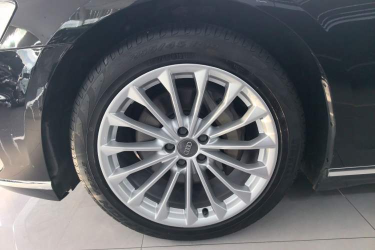 Used Audi A8 2019 Plus A8L 50 TFSI quattro Comfort Model Exterior 4