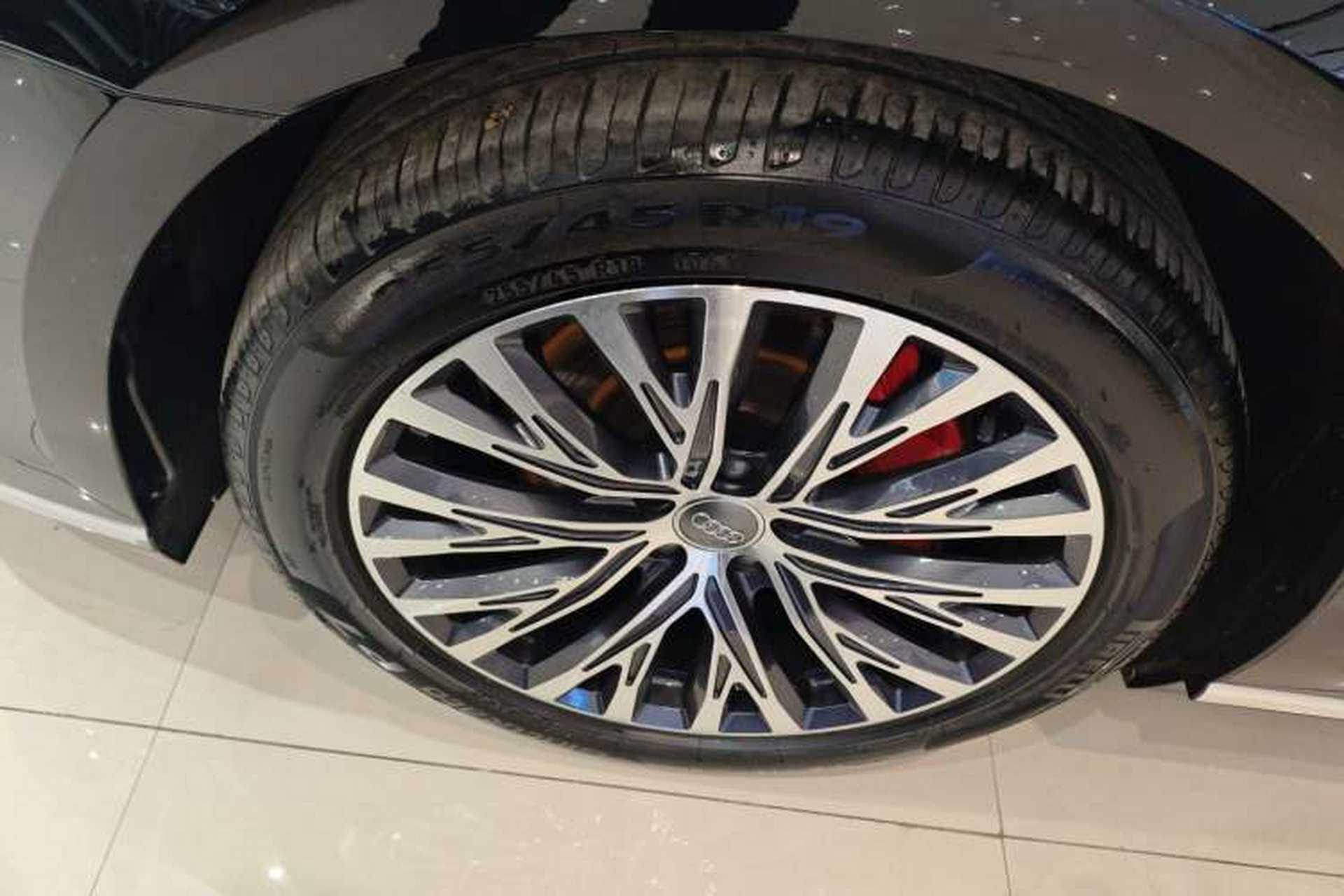 Used Audi A8 2019 Plus A8L 50 TFSI quattro Comfort Model Exterior 4