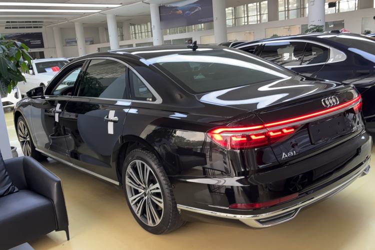 Used Audi A8 2019 A8L 55 TFSI quattro Prestige Edition Exterior 5