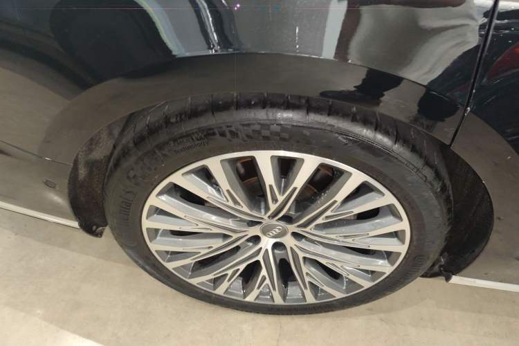 Used Audi A8 2019 Plus A8L 50 TFSI quattro Luxury Model Exterior 5