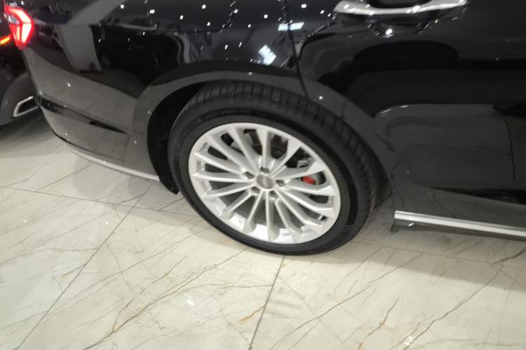 Used Audi A8 2019 Plus A8L 50 TFSI quattro Comfort Model Exterior 5