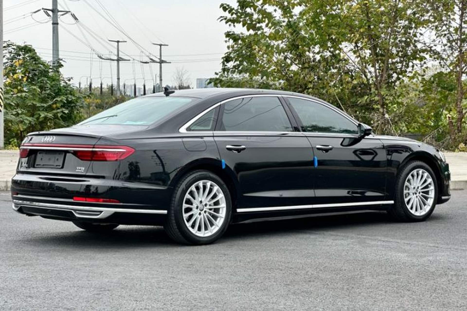 Used Audi A8 2019 Facelifted Plus A8L 50 TFSI quattro Comfort Version Exterior 6