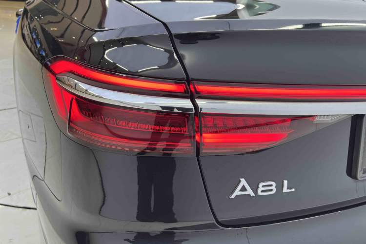 Used Audi A8 2019 Plus A8L 50 TFSI quattro Comfort Model Exterior 7