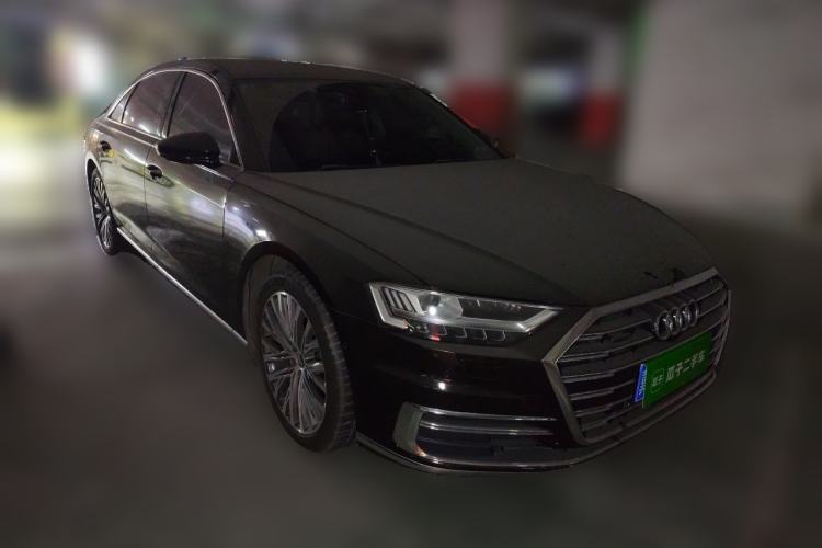 Used Audi A8 2019 Facelifted Plus A8L 55 TFSI quattro Luxury Edition Front Right 45 Deg