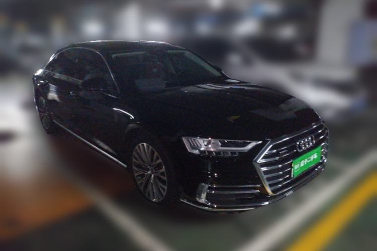 Used Audi A8 2019 Facelifted Plus A8L 55 TFSI quattro Luxury Edition Front Right 45 Deg