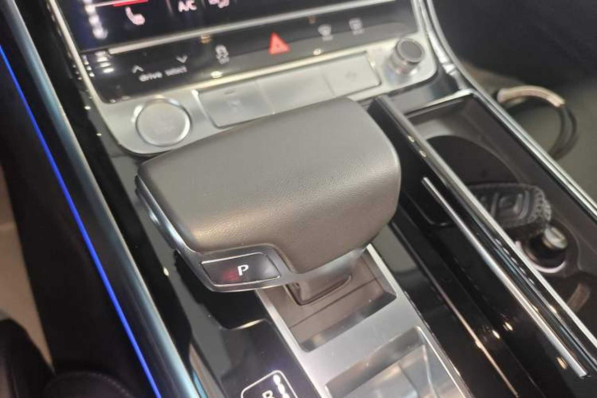 Used Audi A8 2019 A8L 50 TFSI quattro Comfort Model Gear Lever