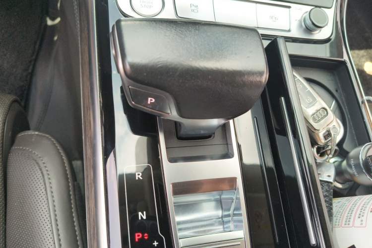 Used Audi A8 2019 Plus A8L 55 TFSI quattro Prestige Edition Gear Lever