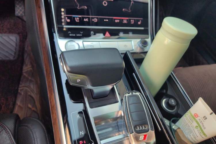 Used Audi A8 2019 A8L 50 TFSI quattro Luxury Model Gear Lever