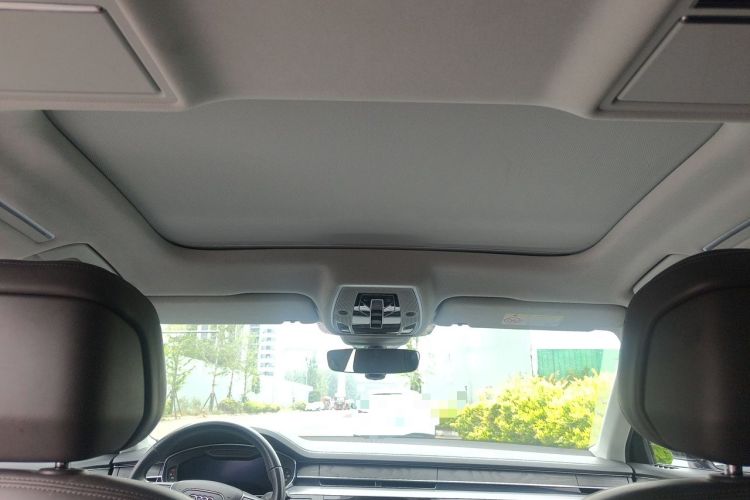 Used Audi A8 2019 Plus A8L 50 TFSI quattro Comfort Model Headliner