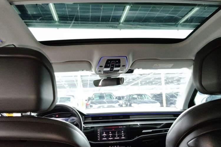 Used Audi A8 2019 Plus A8L 50 TFSI quattro Comfort Model Headliner