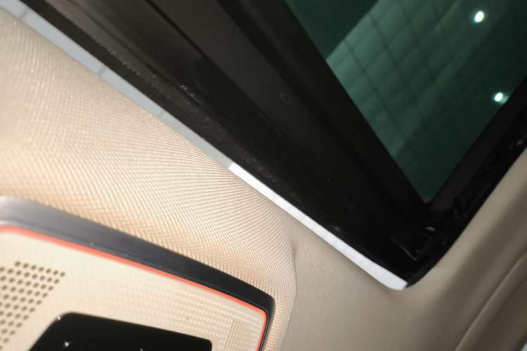 Used Audi A8 2019 Plus A8L 50 TFSI quattro Comfort Model Headliner