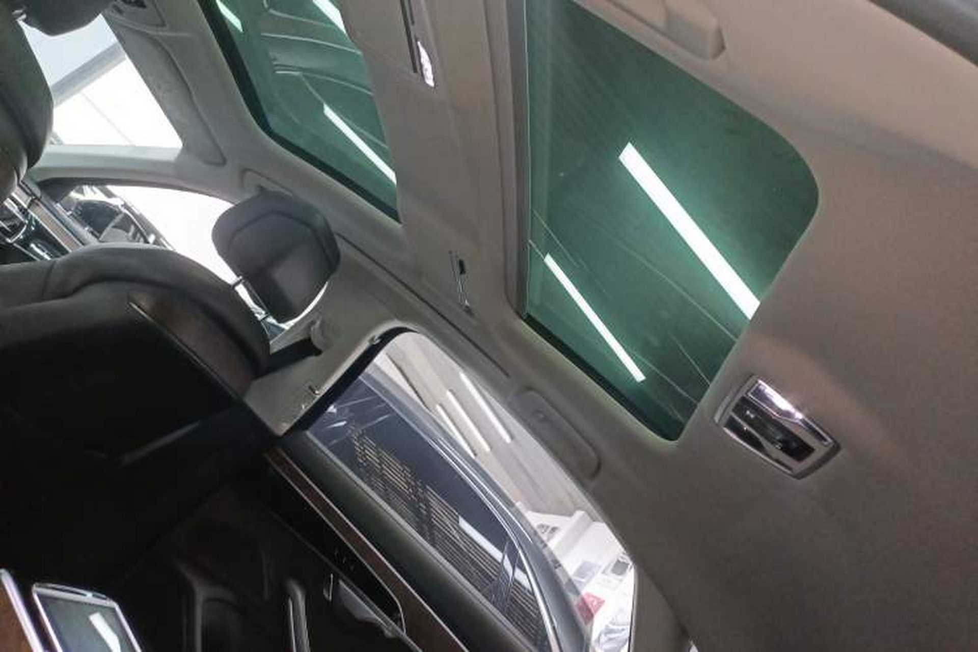 Used Audi A8 2019 Facelifted Plus A8L 50 TFSI quattro Luxury Edition Headliner