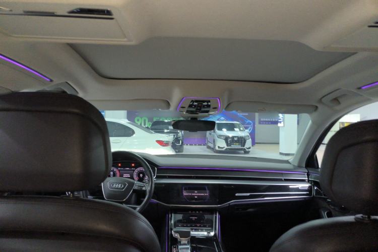 Used Audi A8 2019 Plus A8L 50 TFSI quattro Comfort Model Headliner