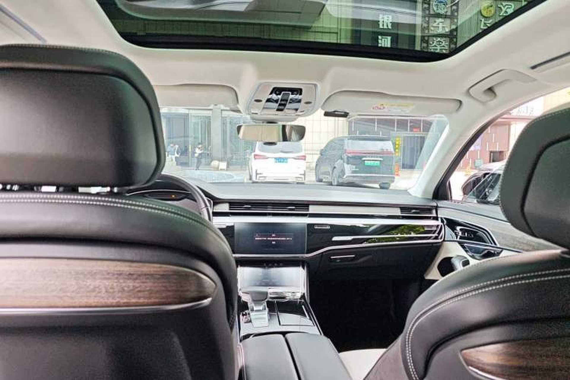 Used Audi A8 2019 Plus A8L 55 TFSI quattro Luxury Model Headliner