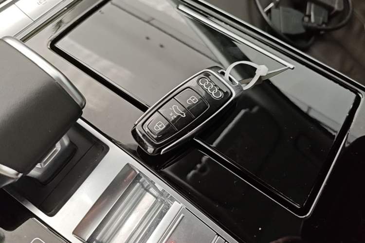 Used Audi A8 2019 Plus A8L 50 TFSI quattro Comfort Model Interior 1