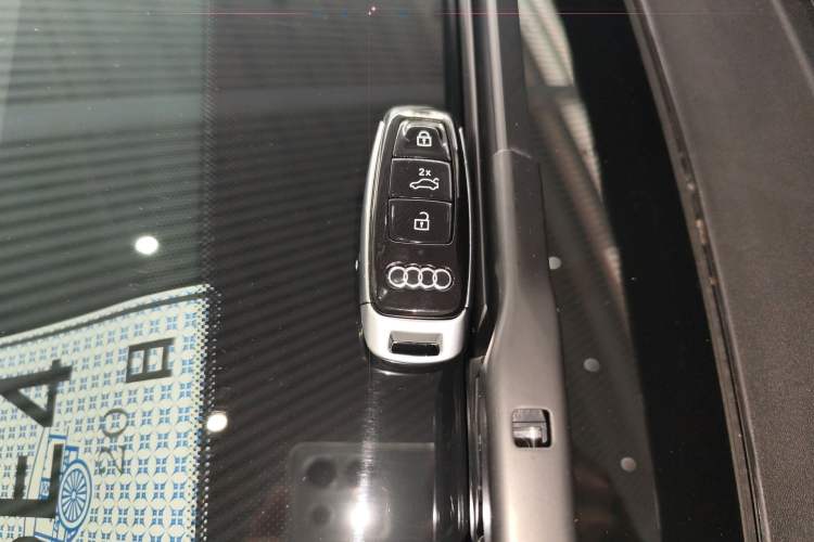 Used Audi A8 2019 Plus A8L 50 TFSI quattro Luxury Model Interior 1