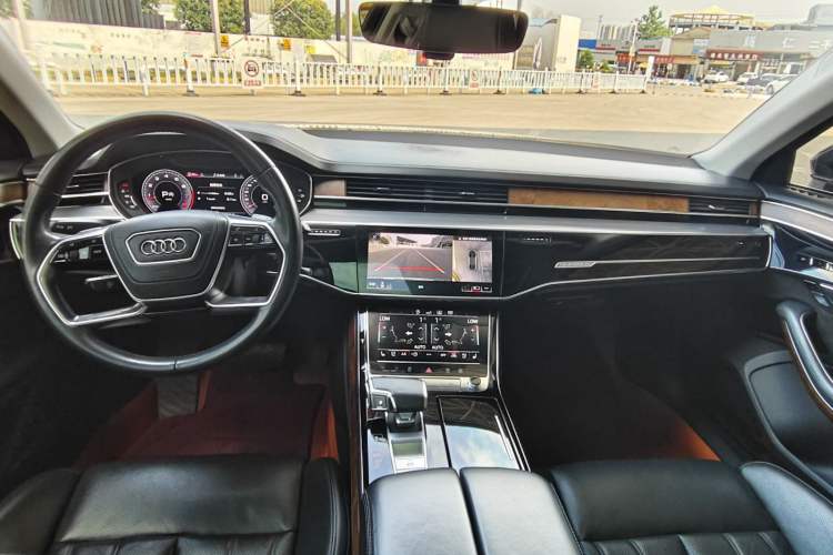 Used Audi A8 2019 Facelifted Plus A8L 55 TFSI quattro Luxury Edition Interior 1